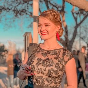 Meet your Posher, Sidney